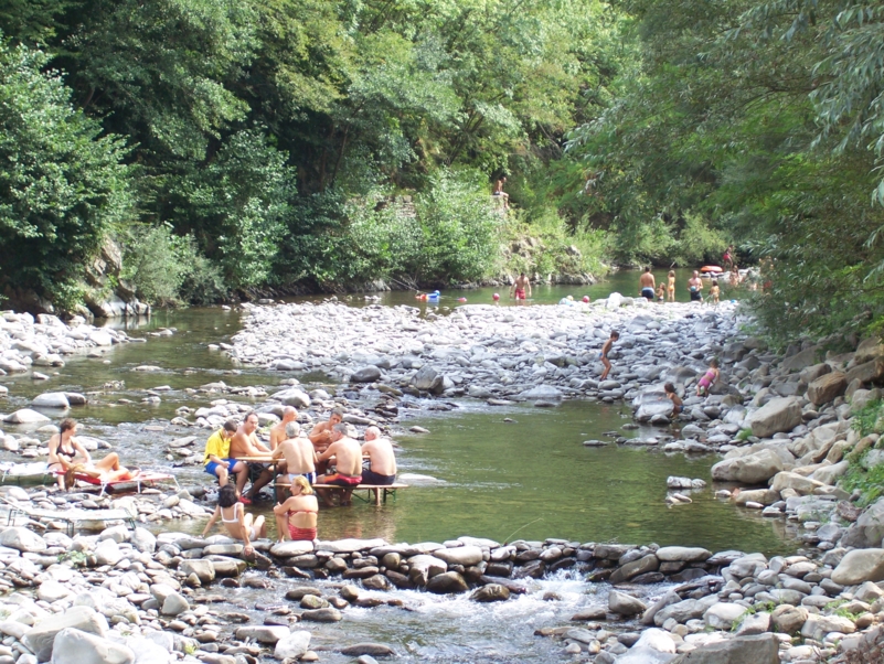  Image name: Parco153.jpg 
 width: 801 pixel 
 height: 602 pixel 
 Size: 573804 bytes 
 Click to enlarge 